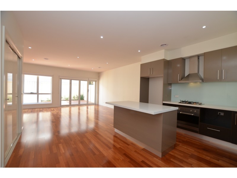 186 Charles Street, Seddon VIC 3011