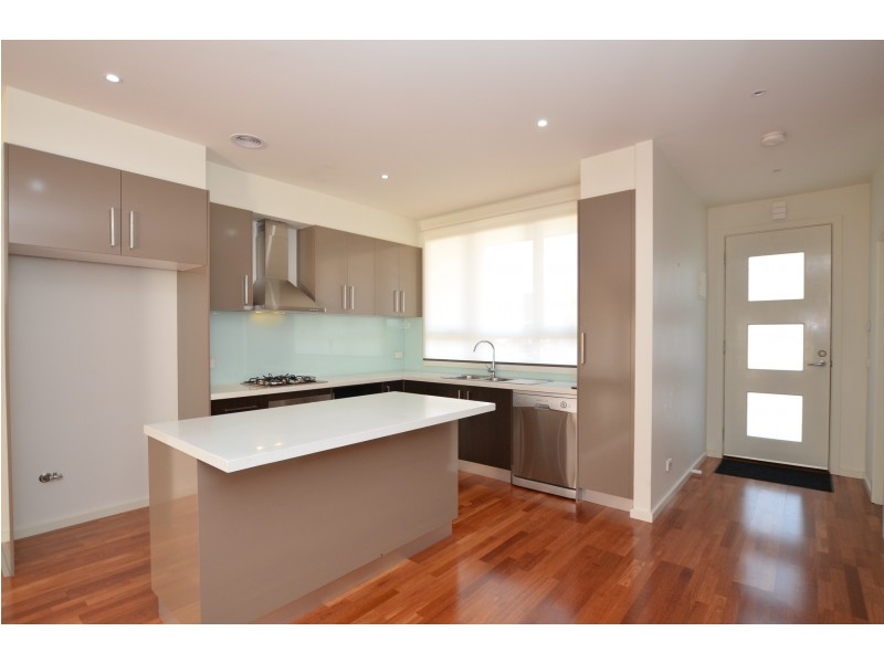 186 Charles Street, Seddon VIC 3011