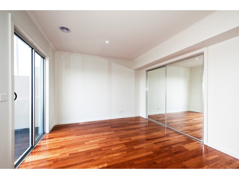186 Charles Street, Seddon VIC 3011
