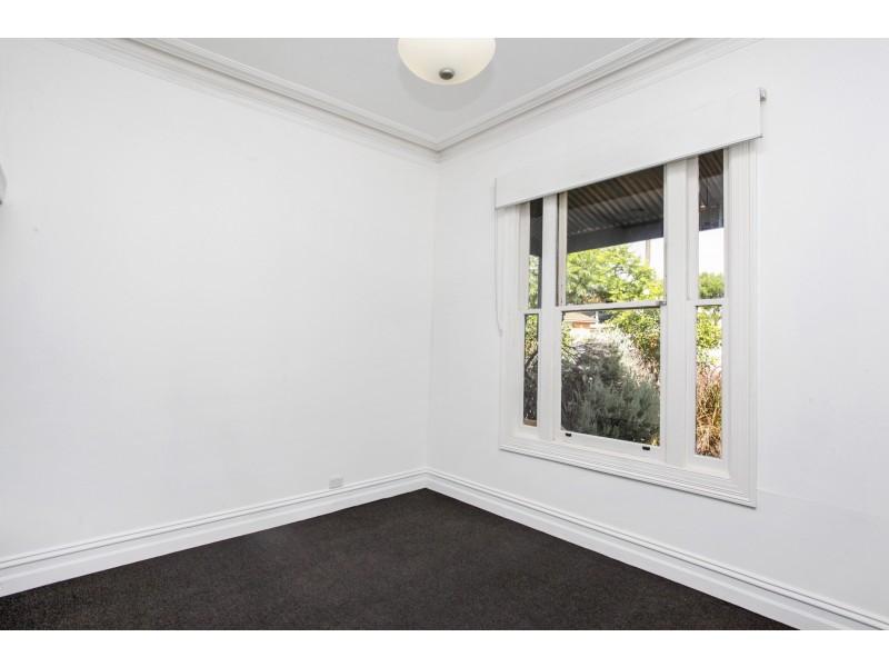 100 Dover Road, Williamstown VIC 3016