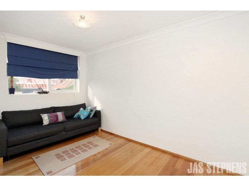 7/20 Bayview Road, Seddon VIC 3011