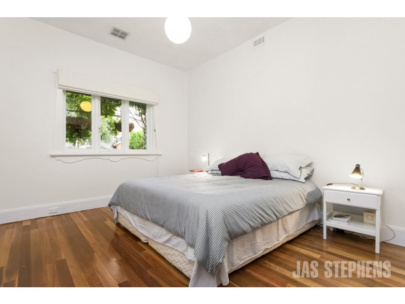 106 Summerhill Road, West Footscray VIC 3012