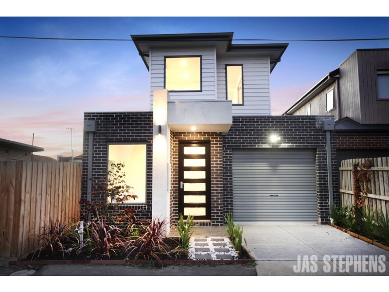 12 Swan Street, Footscray VIC 3011