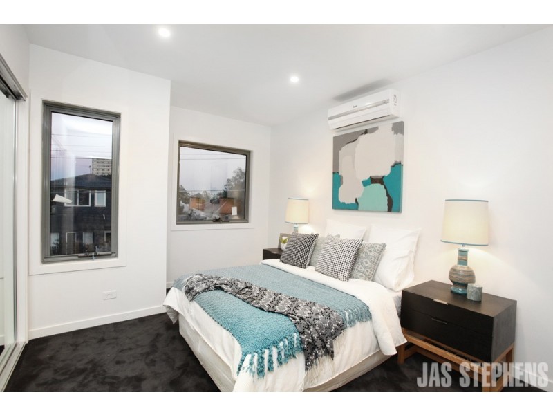 12 Swan Street, Footscray VIC 3011