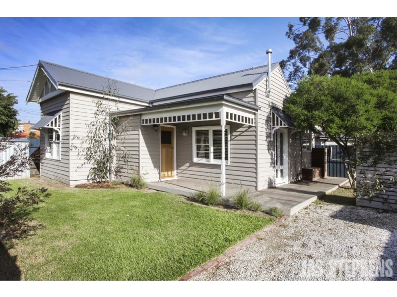 2 Kingsville Street, Kingsville VIC 3012