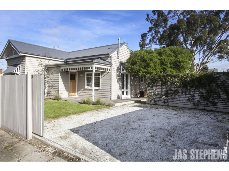 2 Kingsville Street, Kingsville VIC 3012