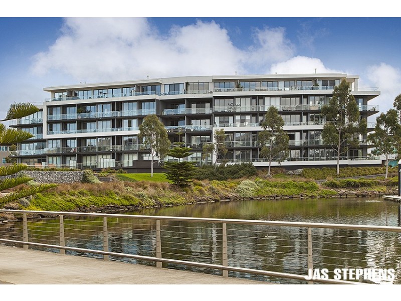 112/20 Pier Lane, Maribyrnong VIC 3032