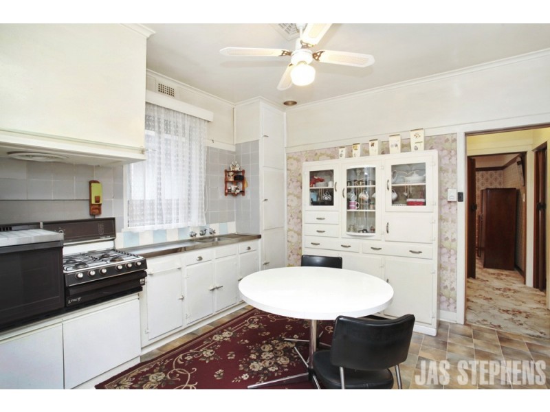 243 Essex Street, West Footscray VIC 3012