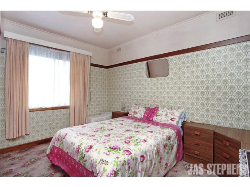 243 Essex Street, West Footscray VIC 3012