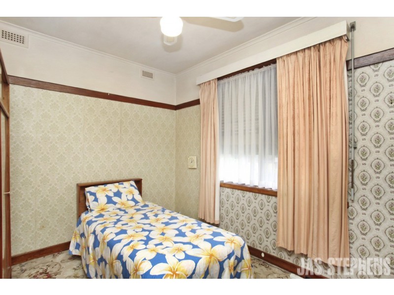 243 Essex Street, West Footscray VIC 3012