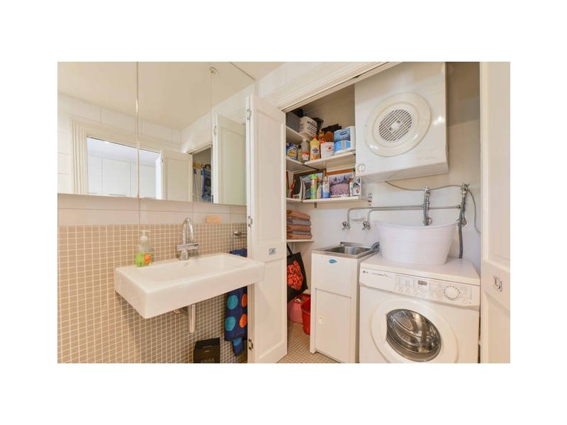 89 Buckley Street, Seddon VIC 3011