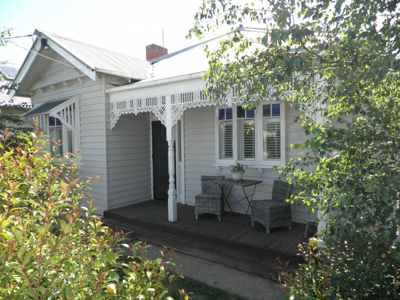 40 Empress Avenue, Kingsville VIC 3012