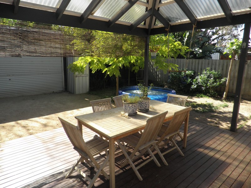 40 Empress Avenue, Kingsville VIC 3012