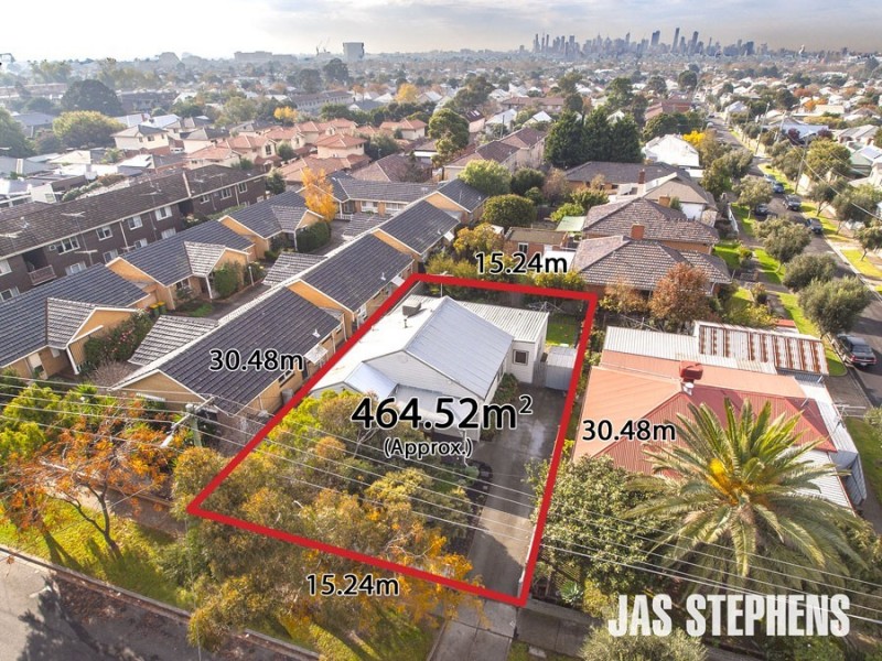 37 Edgar Street, Kingsville VIC 3012