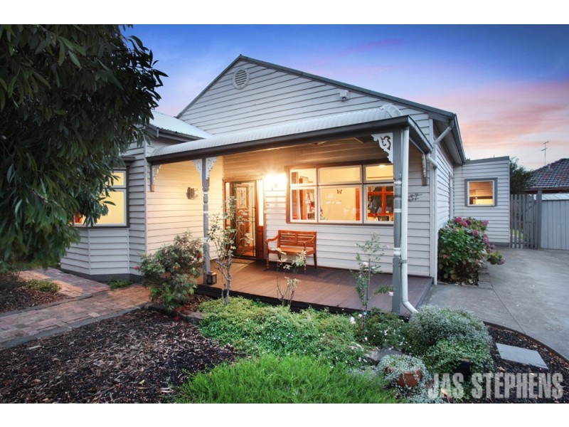 37 Edgar Street, Kingsville VIC 3012