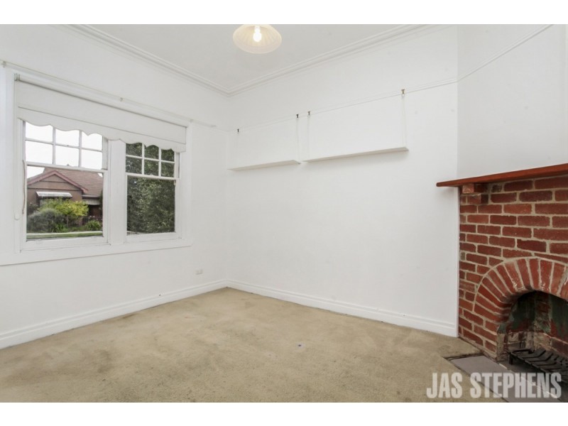 58 Chirnside Street, Kingsville VIC 3012