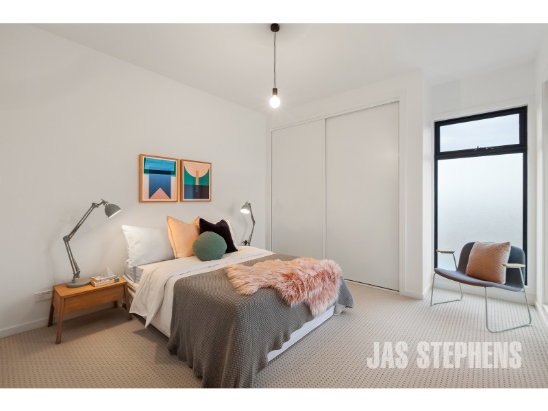 1/7 Station Place, Sunshine VIC 3020