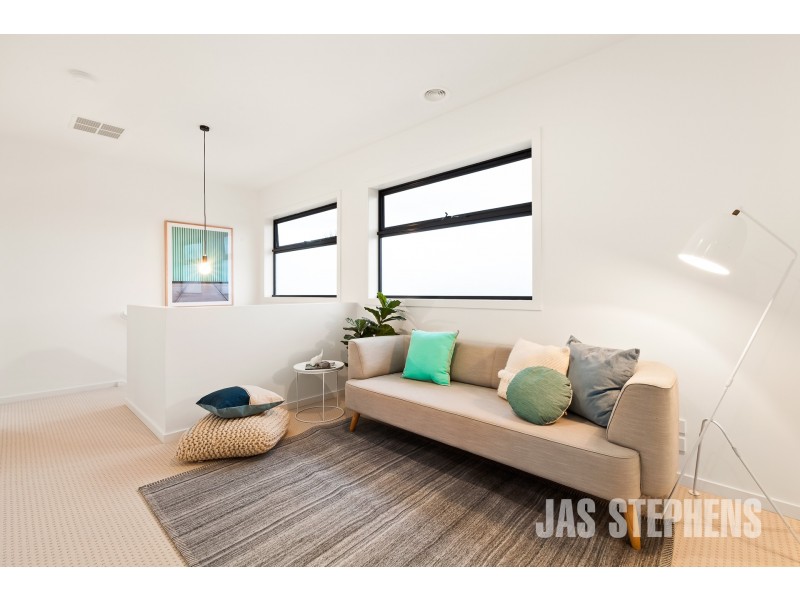 1/7 Station Place, Sunshine VIC 3020