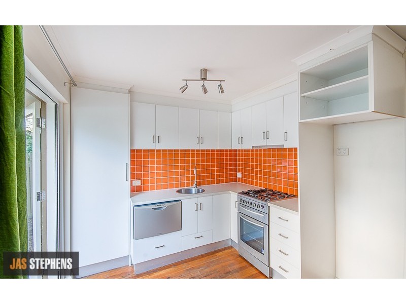 17 Rondell Avenue, West Footscray VIC 3012