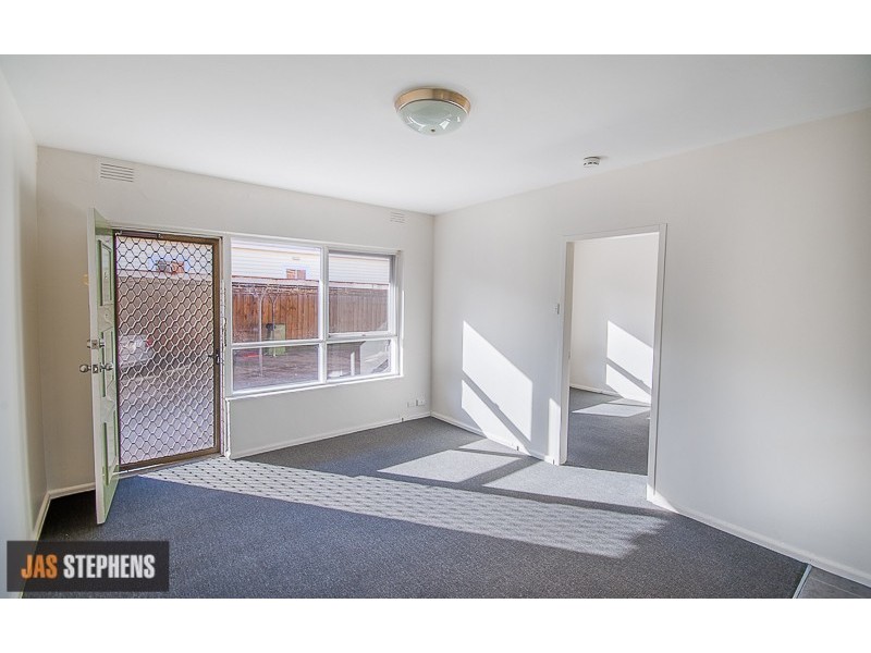2/64 Stephen Street, Yarraville VIC 3013
