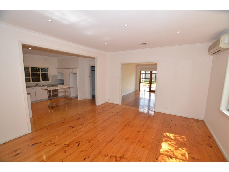 50 Angliss Street, Yarraville VIC 3013