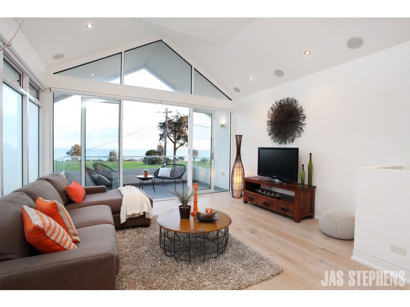 2/24 Esplanade, Williamstown VIC 3016