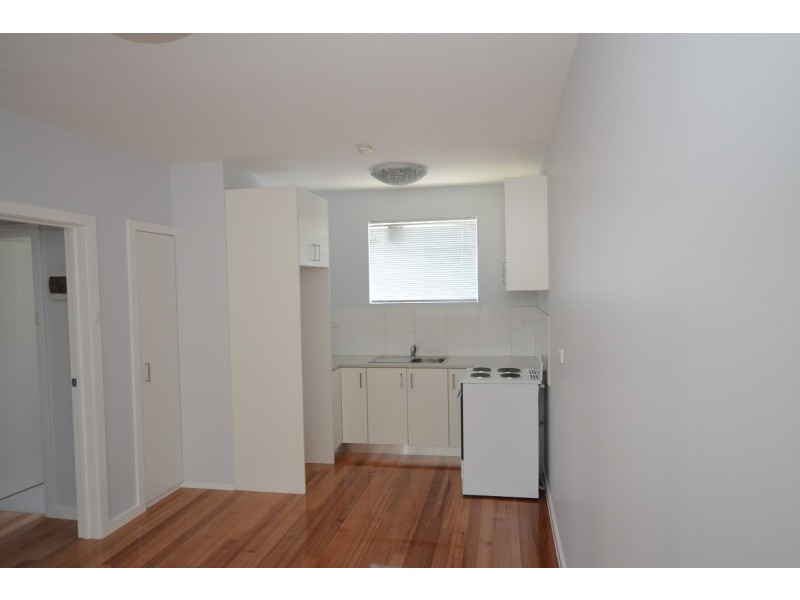 1/57 Kingsville Street, Kingsville VIC 3012