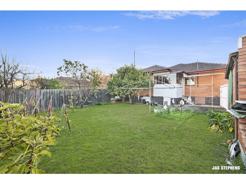 41 Dongola Road, West Footscray VIC 3012