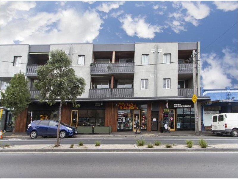 8/2 Alexander Street, Seddon VIC 3011