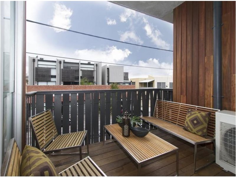 8/2 Alexander Street, Seddon VIC 3011