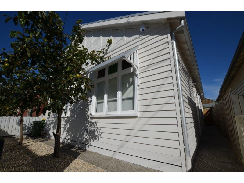 6 South Street, Seddon VIC 3011