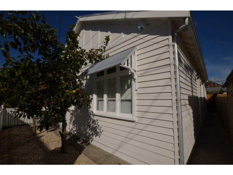 6 South Street, Seddon VIC 3011