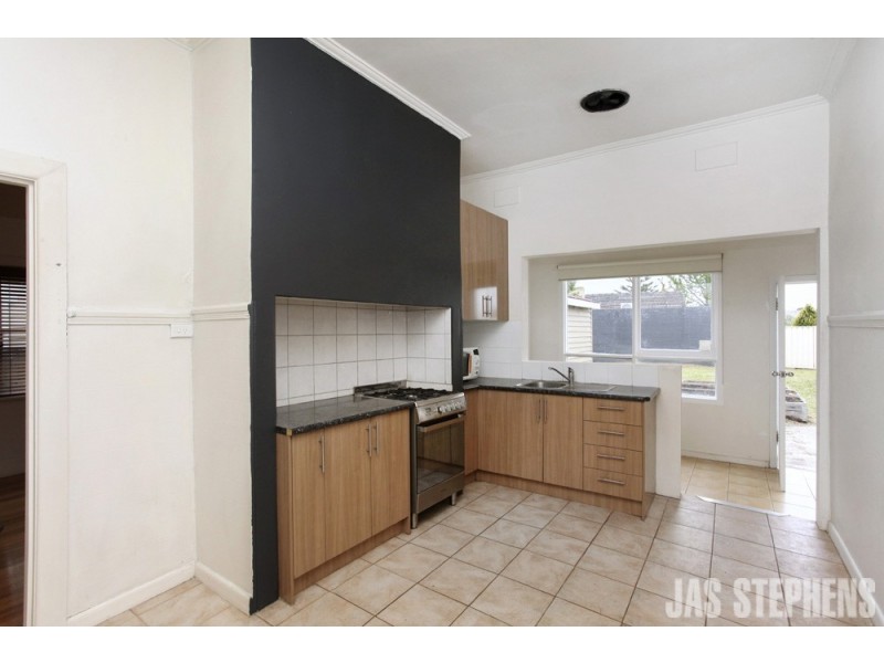 47 Ballarat Road, Maidstone VIC 3012