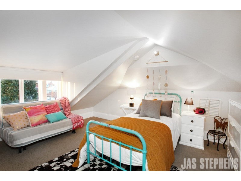 18 Benjamin Street, Sunshine VIC 3020