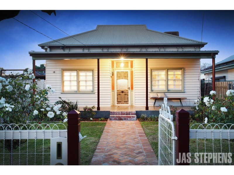 18 Benjamin Street, Sunshine VIC 3020
