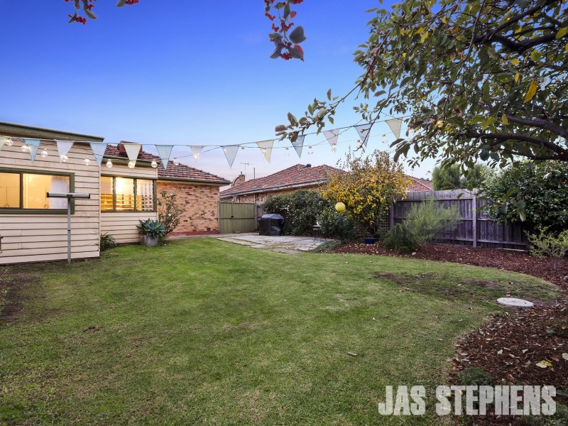 27 Wellington Street, West Footscray VIC 3012