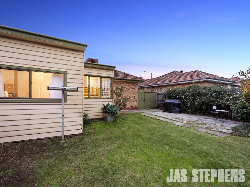27 Wellington Street, West Footscray VIC 3012