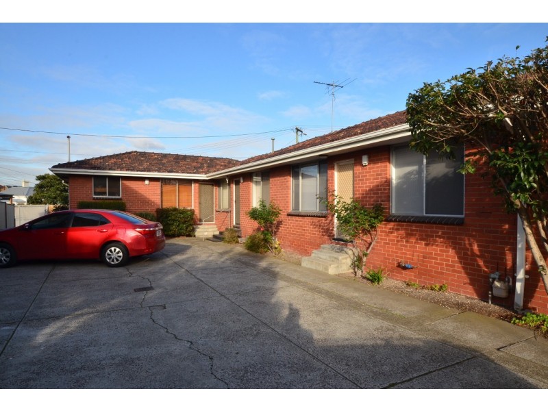 4/217 Buckley Street, Seddon VIC 3011