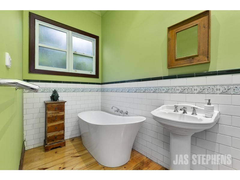 73 Graham Street, Sunshine VIC 3020