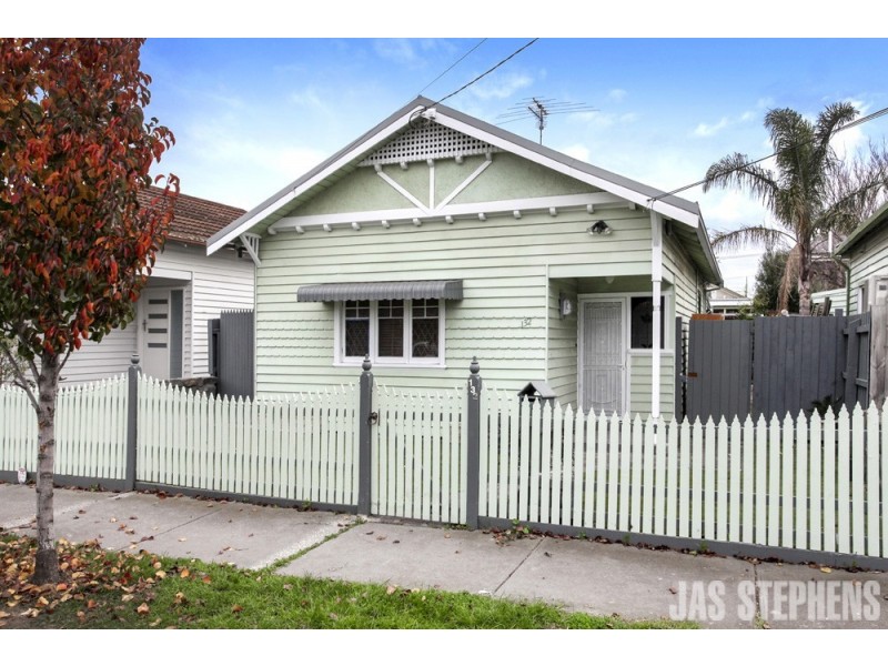 132 Queensville Street, Kingsville VIC 3012