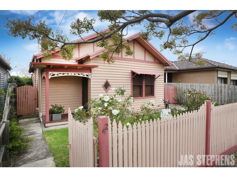 42 Elphinstone Street, West Footscray VIC 3012