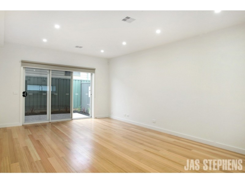 5/37-39 Bradley Street, Newport VIC 3015