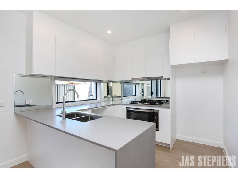 3/48 Rosala Avenue, Altona North VIC 3025