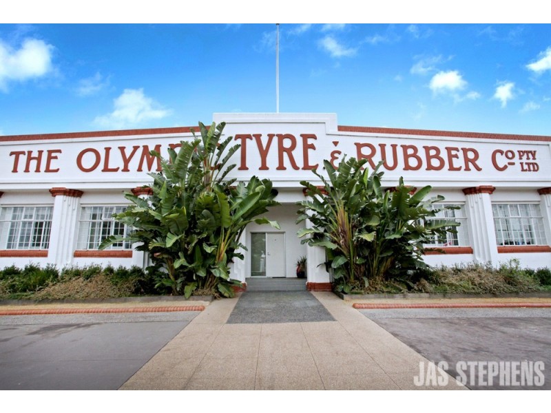 13 Newman Drive, Footscray VIC 3011