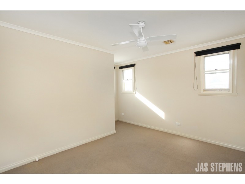 1/60 Roberts Street, West Footscray VIC 3012