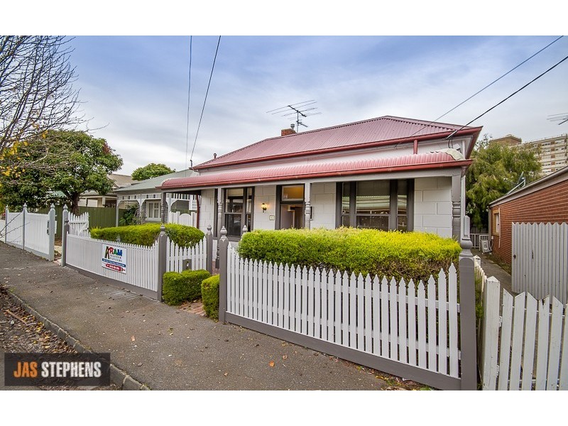 15 Adelaide Street, Footscray VIC 3011