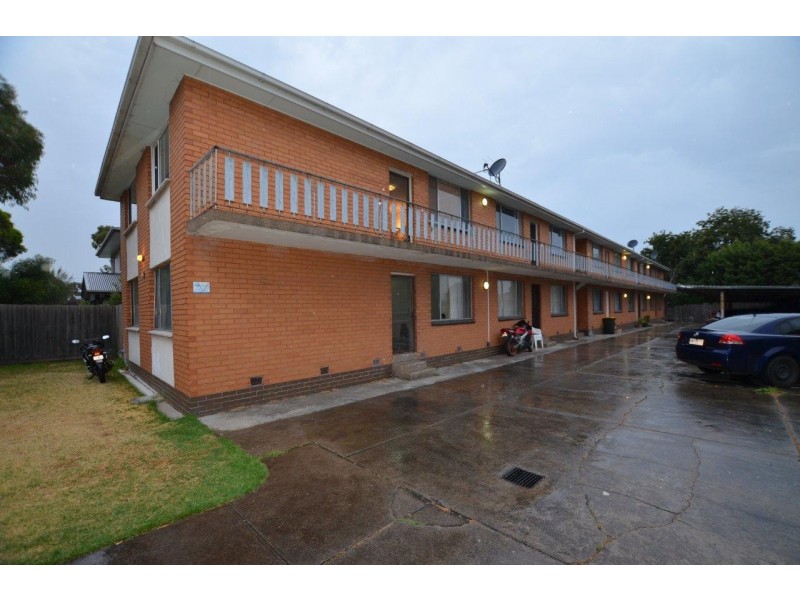 10/205 Mason Street, Newport VIC 3015
