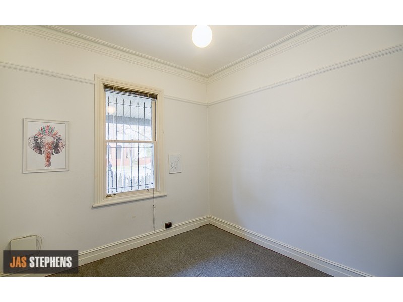56 Walter Street, Seddon VIC 3011
