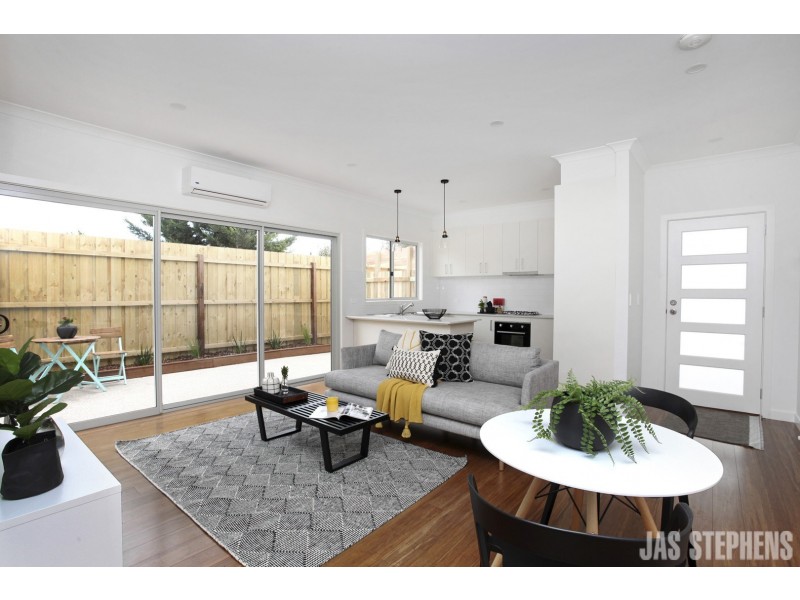 2/49 Hampshire Road, Sunshine VIC 3020