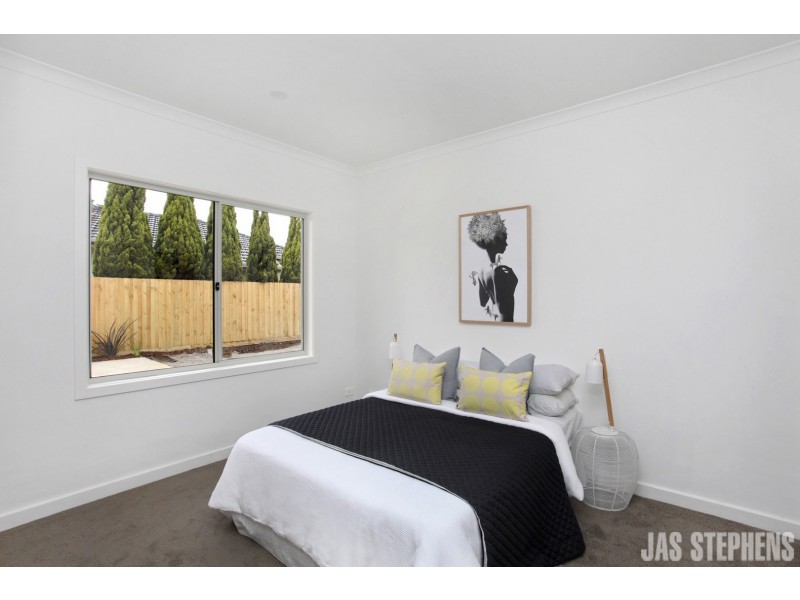 2/49 Hampshire Road, Sunshine VIC 3020